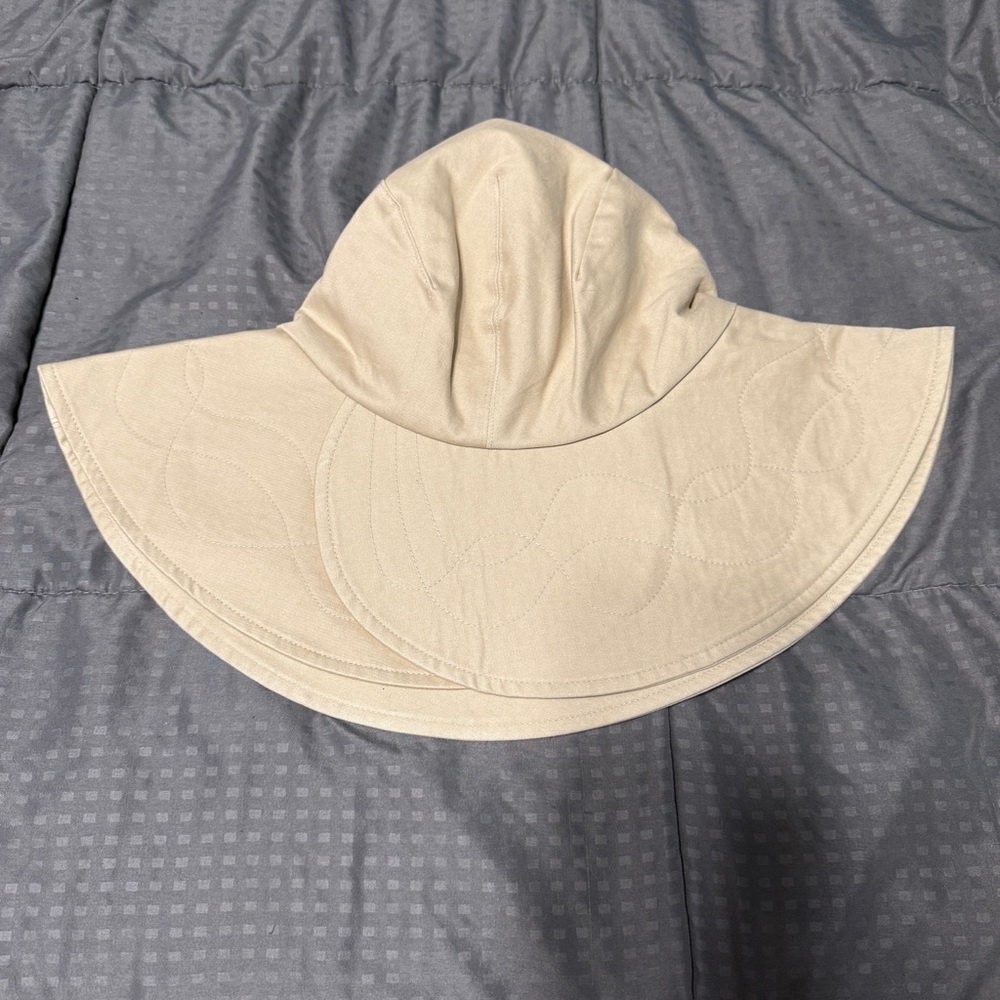 gap khaki color sun hat Size m/l Cotton With Polyester Lining